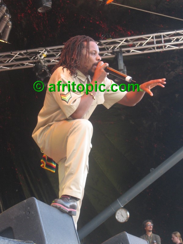 ../Images/Summerjam2005_4 198.jpg